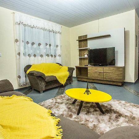 Casa Grande Com 2 Quartos E 1 Suite 포스두이구아수 외부 사진