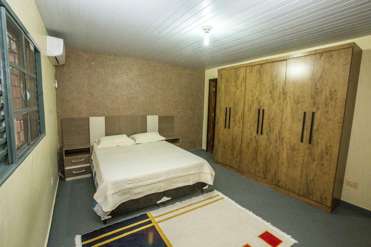 Casa Grande Com 2 Quartos E 1 Suite 포스두이구아수 외부 사진
